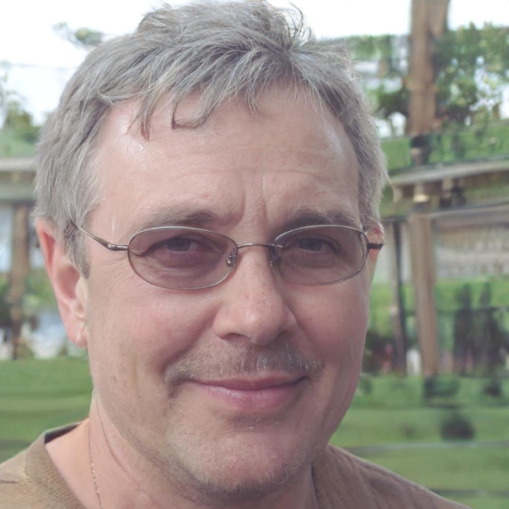 Portrait von Thomas Mueller, Finanzanalyst